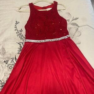 Red midi dress, like new, size large, I wore it once.